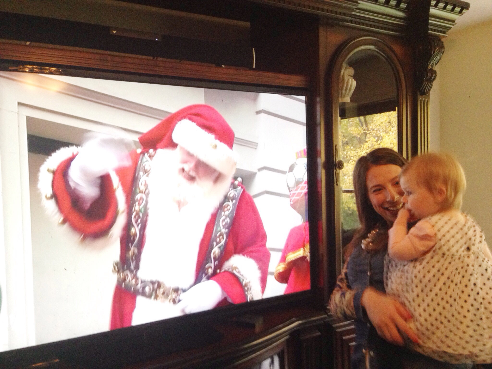 Santa says hi on the Cup of Tea blog